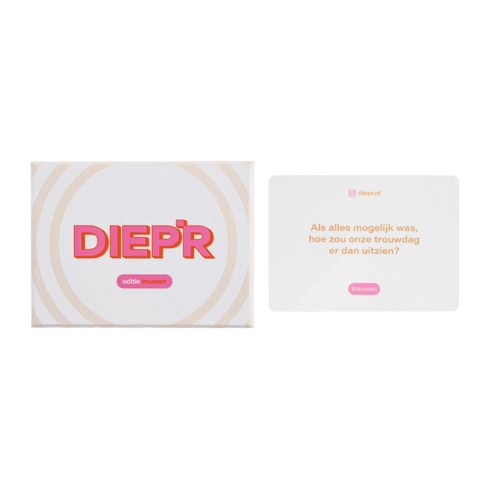 DIEP’R TROUWEN de focus terug waar hij hoort: op jullie twee. Verwacht verrassende vragen, nieuwe inzichten en vooral veel lol. Perfect voor een avondje wedding prep, of gewoon voor de fun. Dit is jullie shortcut naar de bruiloft van jullie dromen.