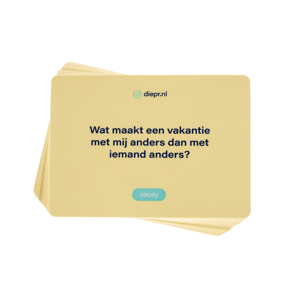 Met DIEP’R VACAY maak je herinneringen die verder gaan dan selfies Trek een kaartje en ontdek de vragen die je laten lachen, nadenken, reflecteren en connecten.